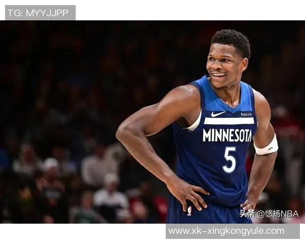 爱德华兹单节狂砍17分全场30分助球队掀起胜利浪潮 爱德华兹单节狂砍17分全场30分助球队掀起胜利浪潮