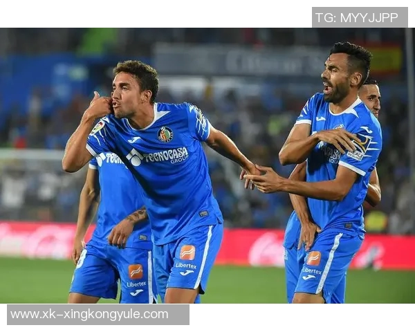 塞维利亚后卫对裁判判罚标准提出质疑认为马竞进球应判犯规